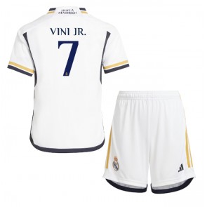 Maillot de foot Real Madrid Vinicius Junior #7 Domicile enfant 2023-24 Manches Courte (+ pantalon court)
